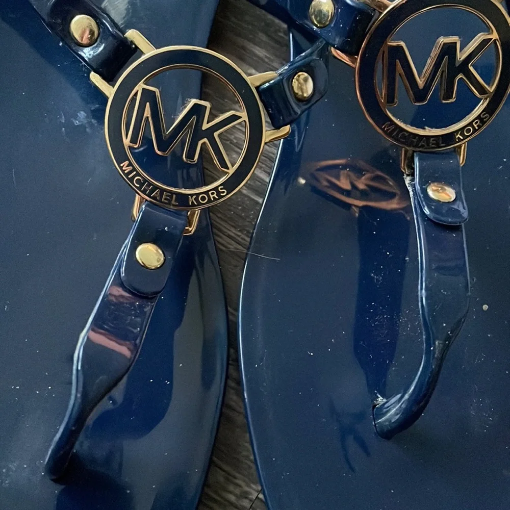 Navy rubber thongs - Picture 2 of 4